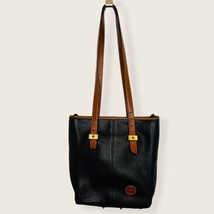 Vintage Dooney & Bourke Pebbled Leather Purse